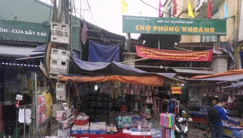 Chợ Phùng Khoang nhập sỉ nguồn hàng quần áo tại Hà Nội