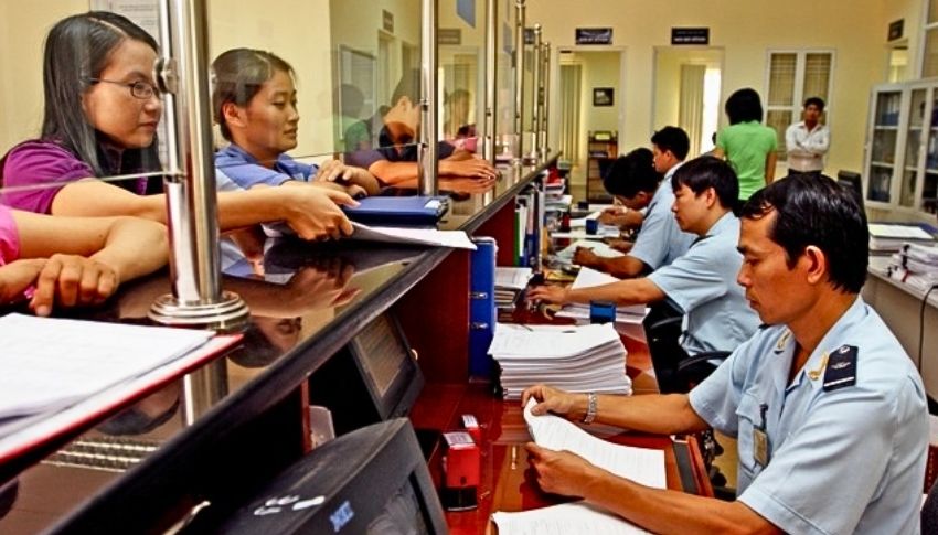 Phải làm gì khi mua hàng aliexpress bị hải quan giữ hàng?
